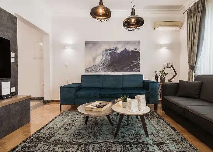 Acropolis Executive Suite